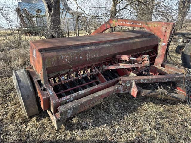 Image of International Harvester 5100 equipment image 3