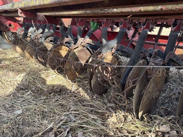 Image of International Harvester 5100 equipment image 4