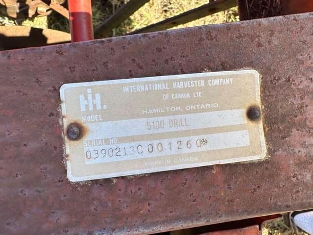 Image of International Harvester 5100 equipment image 2