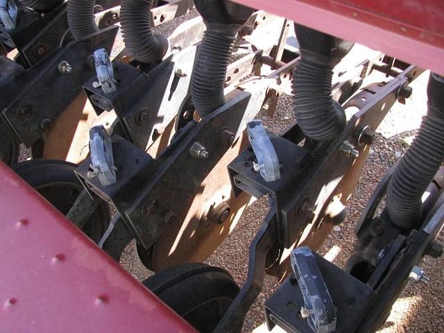 Thumbnail image International Harvester 5100 6