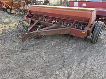 Main image International Harvester 5100