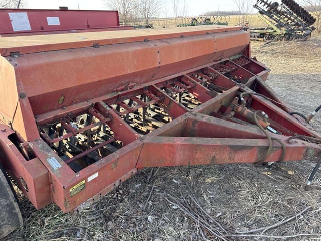 Image of International Harvester 5100 equipment image 4