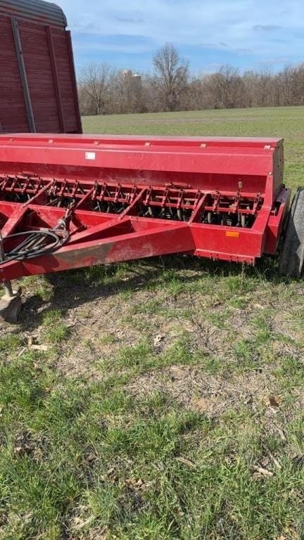 International Harvester 5100 Equipment Image0