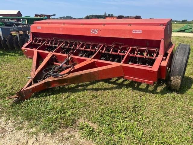 Image of International Harvester 5100 equipment image 1