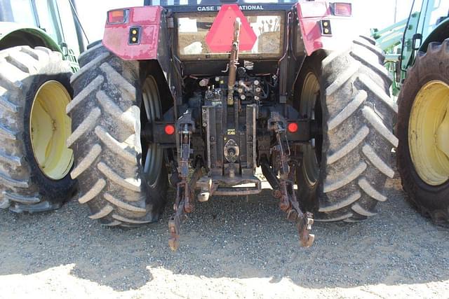 Image of Case IH 5140 equipment image 4