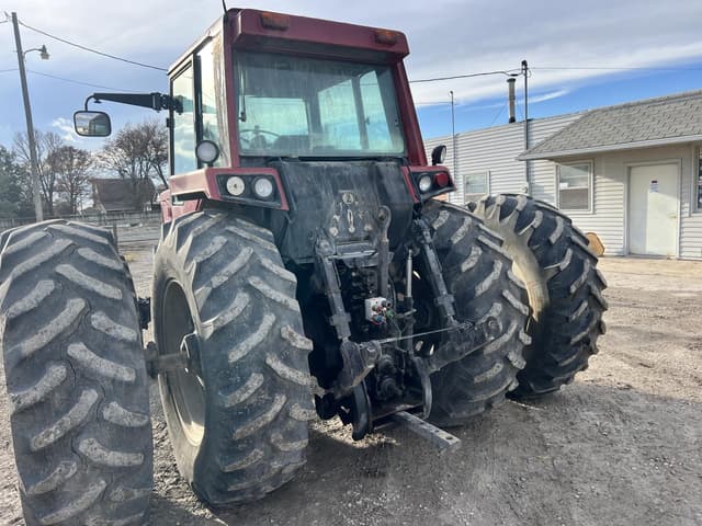 Image of International Harvester 5288 equipment image 3