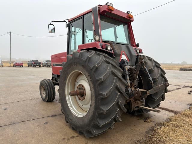 Image of International Harvester 5288 equipment image 4