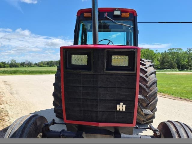 Image of International Harvester 5288 equipment image 2