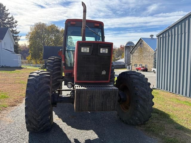 Image of International Harvester 5288 equipment image 3