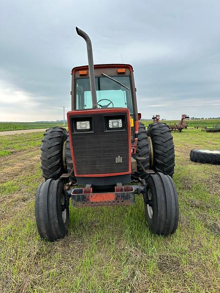 Image of International Harvester 5288 equipment image 3