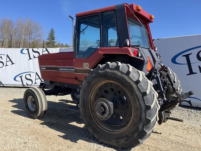 Image of International Harvester 5288 equipment image 2