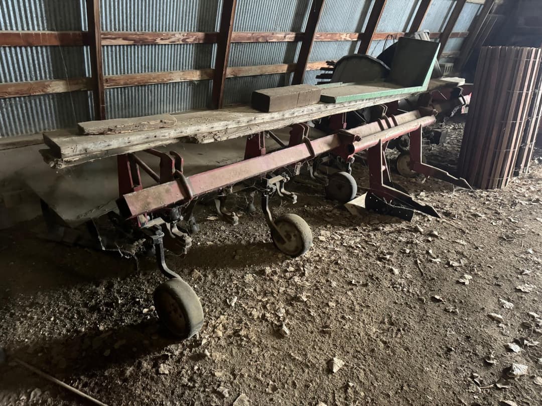 Image of International Harvester 53 Image 1