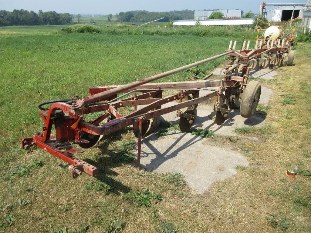 Main image International Harvester 540