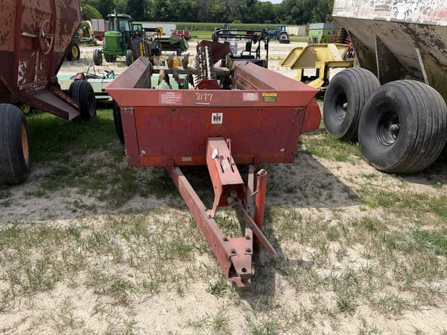 Image of International Harvester 540 equipment image 1