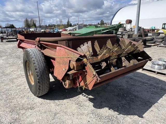 Image of International Harvester 540 equipment image 2