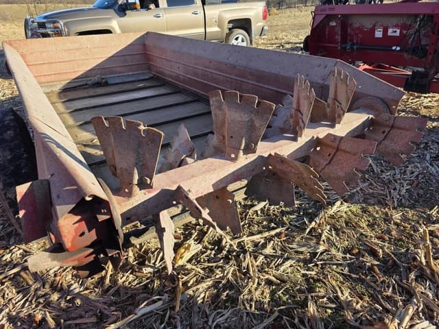 Image of International Harvester 540 equipment image 1