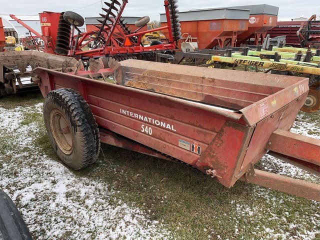 Image of International Harvester 540 equipment image 1