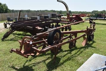 Main image International Harvester 540