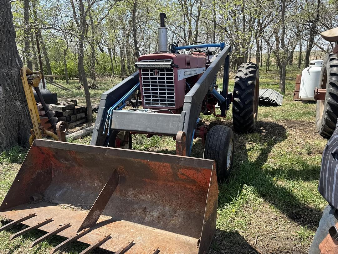 Image of International Harvester 544 Primary image