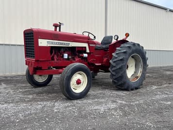 Main image International Harvester 544