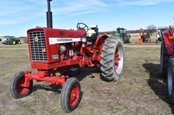 Main image International Harvester 544