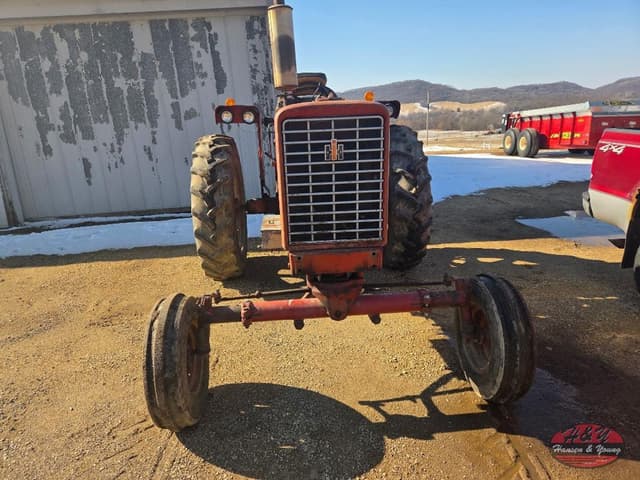 Image of International Harvester 544 equipment image 2
