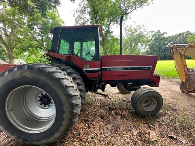 Image of International Harvester 5488 equipment image 4