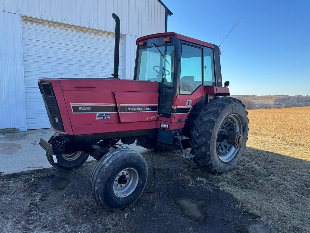 Image of International Harvester 5488 Primary image