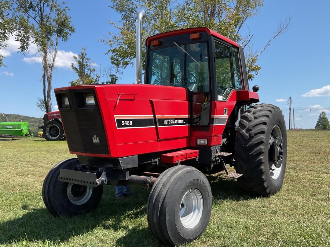 Image of International Harvester 5488 Primary image