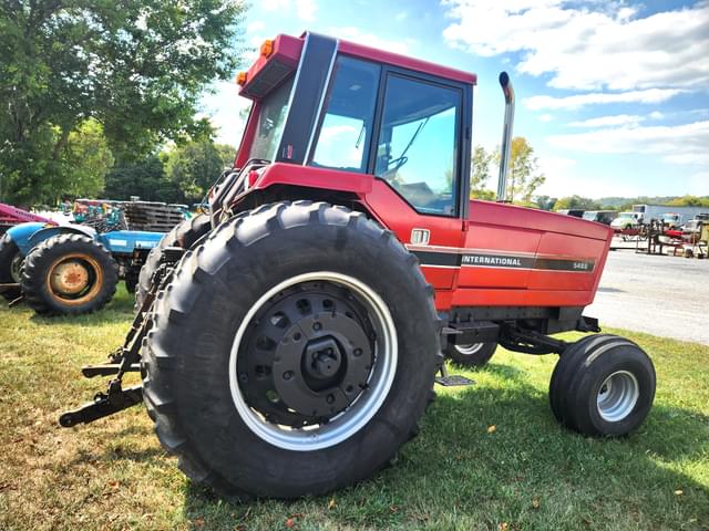 Image of International Harvester 5488 equipment image 4