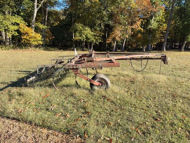 Image of International Harvester 55 equipment image 3