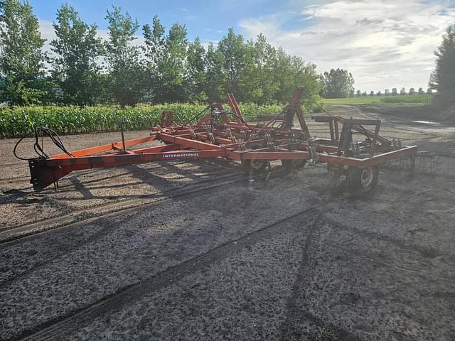 Image of International Harvester 55 equipment image 1