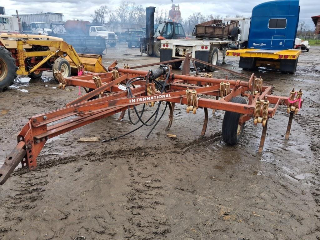 International Harvester 55 Equipment Image0