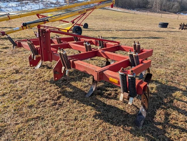 Image of International Harvester 55 equipment image 2