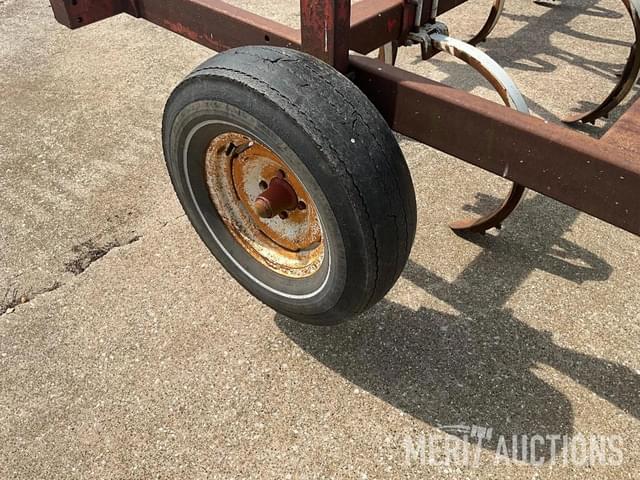 Image of International Harvester 55 equipment image 4