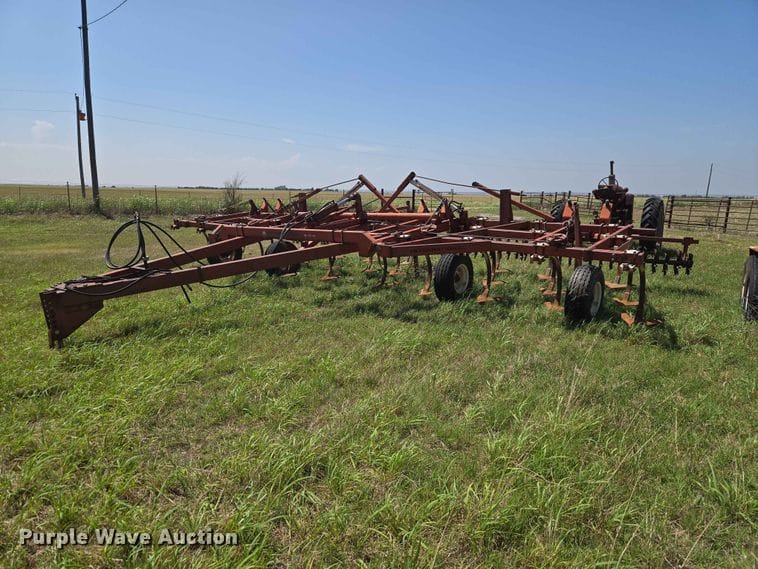 International Harvester 55 Equipment Image0