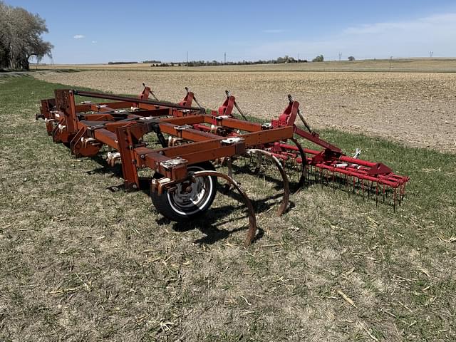 Image of International Harvester 55 equipment image 1