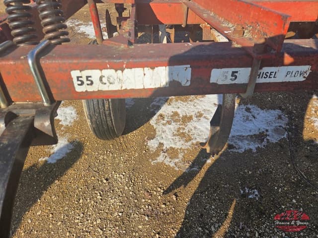 Image of International Harvester 55 equipment image 2