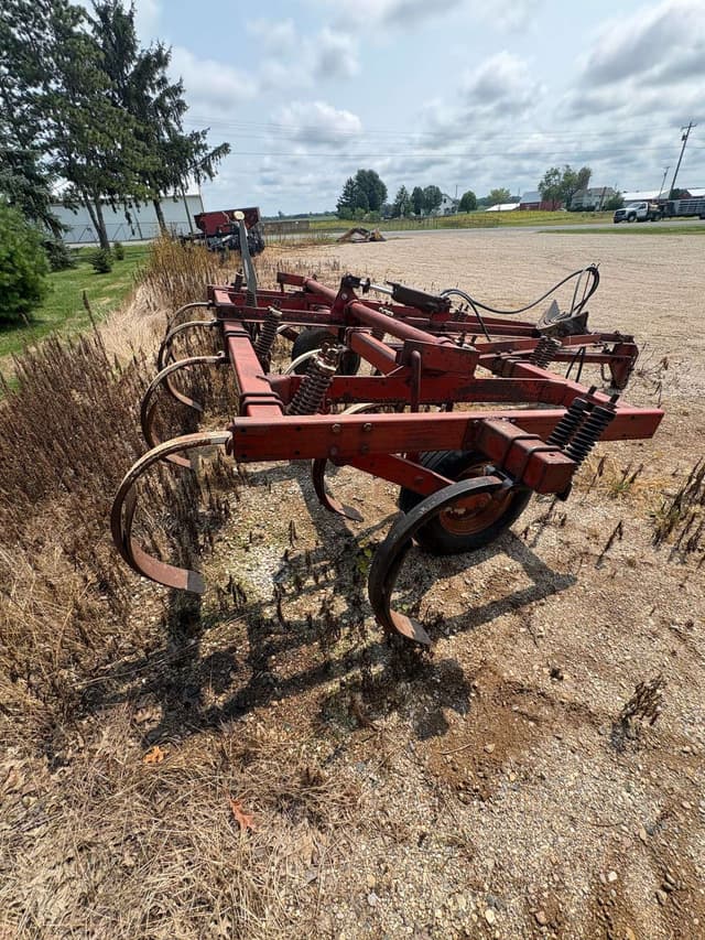 Image of International Harvester 55 equipment image 4