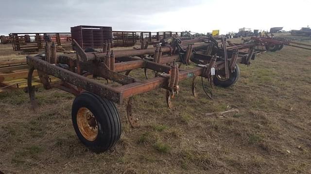 Image of International Harvester 55 equipment image 1