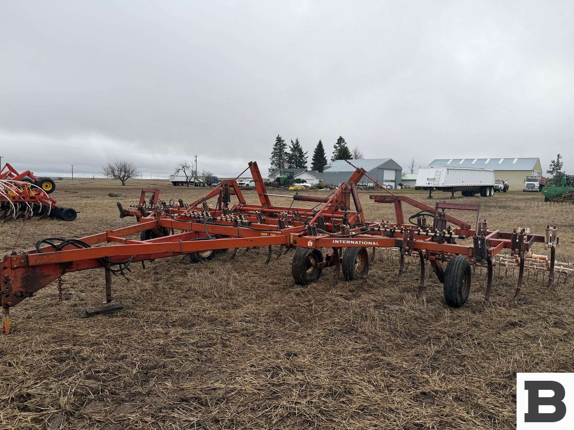 International Harvester 55 Equipment Image0