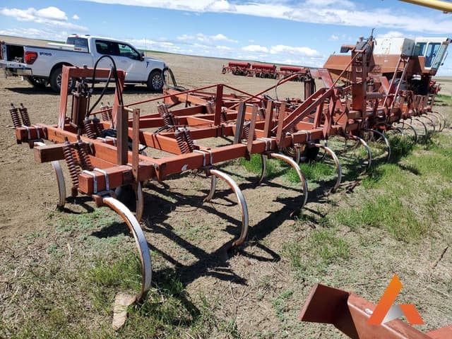 Image of International Harvester 55 equipment image 3