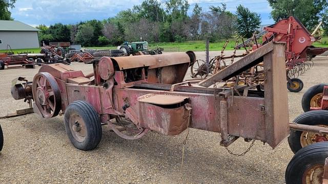 Image of International Harvester 55 equipment image 2