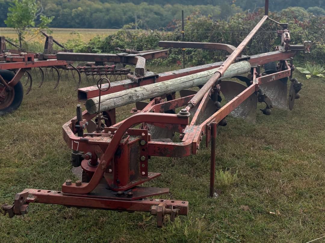 Image of International Harvester 550 Primary image