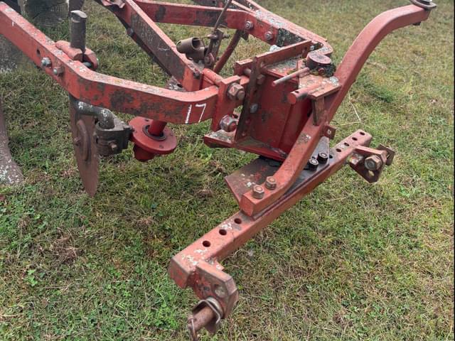 Image of International Harvester 550 equipment image 2