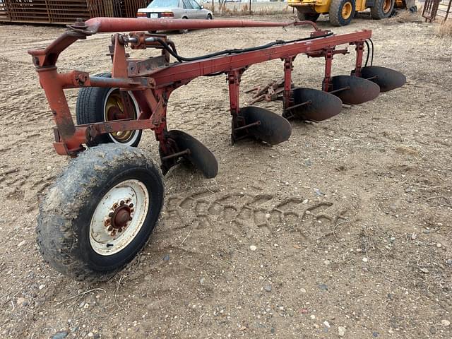 Image of International Harvester 550 equipment image 1