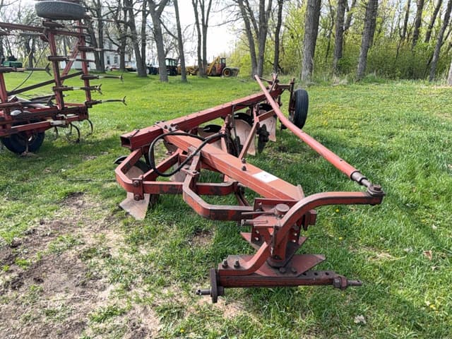 Image of International Harvester 550 equipment image 2