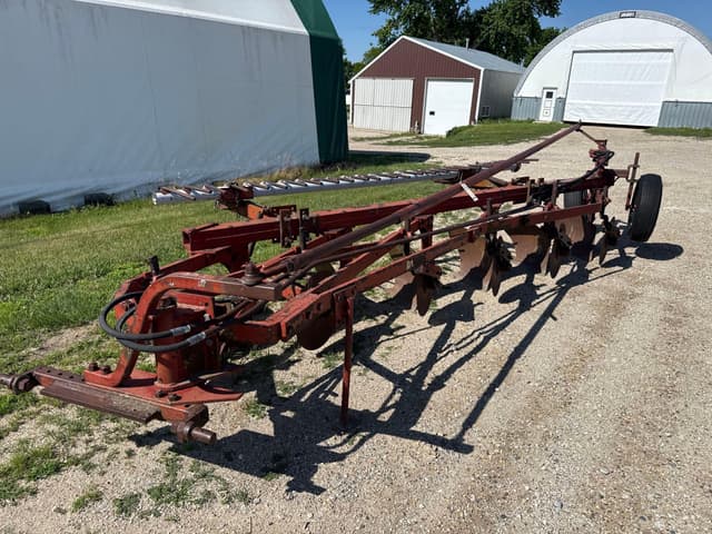 Image of International Harvester 550 equipment image 1