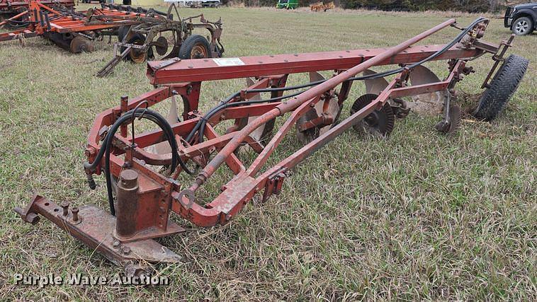 Image of International Harvester 550 Primary image