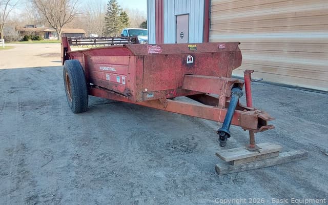 Image of International Harvester 550 equipment image 1